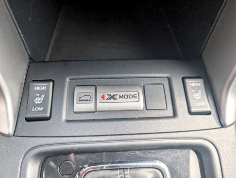 Used 2015 Subaru Forester 2.5i Touring w/ Eyesight & Navigation System image 28