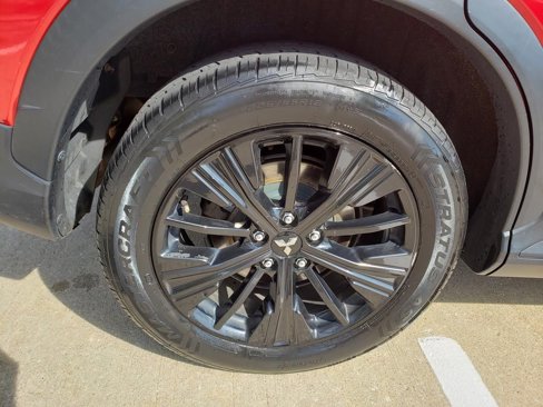 Used 2019 Mitsubishi Eclipse Cross LE image 44