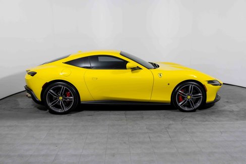 Used 2023 Ferrari Roma image 5