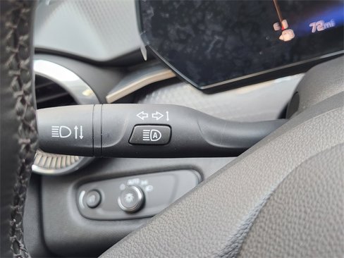 Used 2025 Chevrolet Trax ACTIV w/ Driver Confidence Package image 26