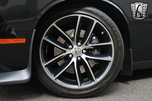 Used 2015 Dodge Challenger R/T Scat Pack image 10