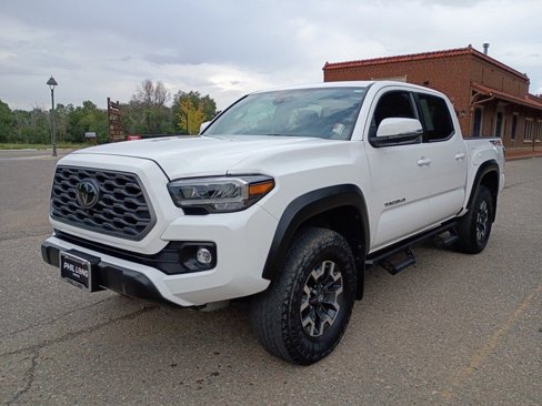 Used 2023 Toyota Tacoma TRD Off-Road image 1