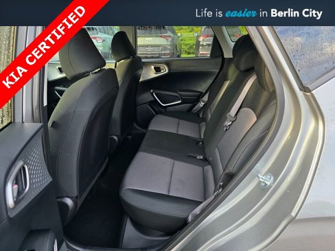 Certified 2023 Kia Soul LX image 17