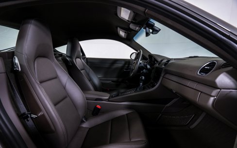 Used 2022 Porsche 718 Cayman image 17