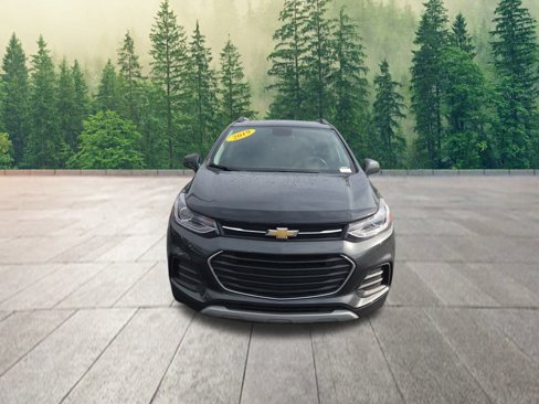 Used 2019 Chevrolet Trax LT w/ LT Convenience Package image 9