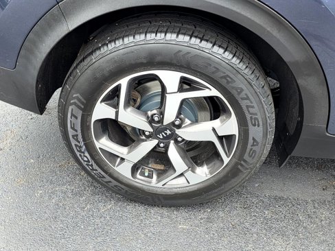Used 2021 Kia Sportage LX image 10