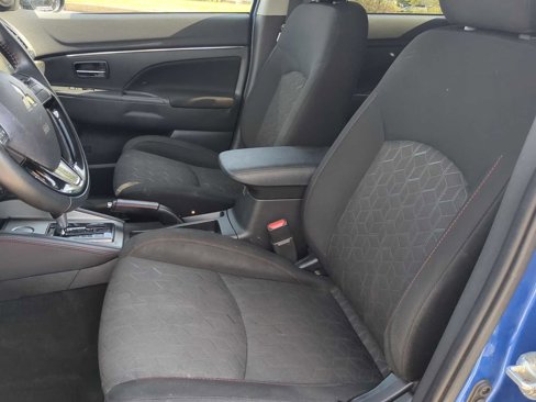 Used 2021 Mitsubishi Outlander Sport LE image 16