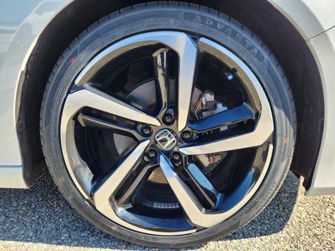 Certified 2022 Honda Accord Sport image 19