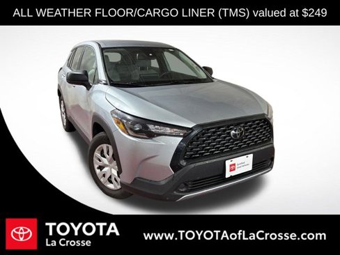 Used 2022 Toyota Corolla Cross L image 1