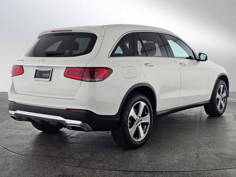 Used 2022 Mercedes-Benz GLC 300 image 4