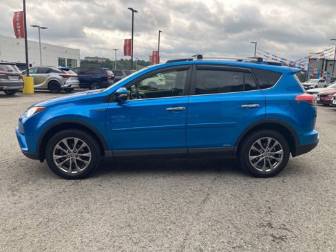 Used 2018 Toyota RAV4 Limited image 4