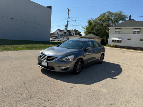 Used 2015 Nissan Altima 2.5 S w/ Special Edition Package image 3