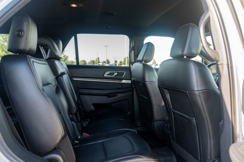 Used 2018 Ford Explorer Limited image 15