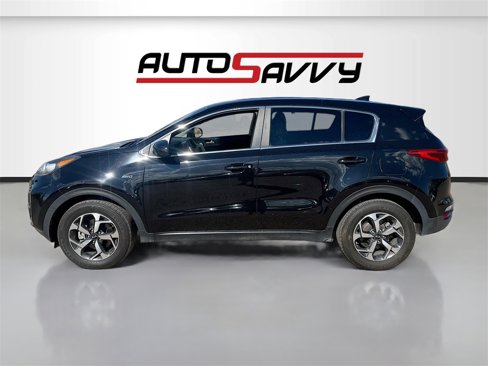 Used 2022 Kia Sportage LX image 4