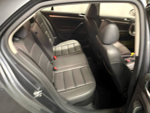 Used 2008 Volkswagen Jetta SEL image 15