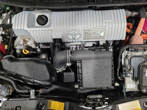 Used 2014 Toyota Prius Prime Plug-In Hybrid image 30
