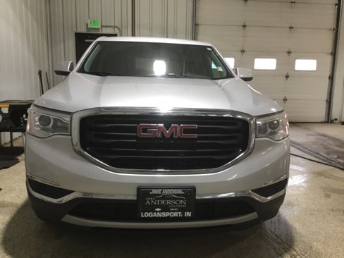 Used 2019 GMC Acadia SLE w/ LPO, Floor Liner Package image 6