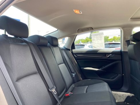 Used 2020 Honda Accord EX image 28