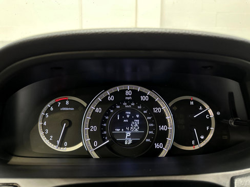 Used 2017 Honda Accord LX image 37