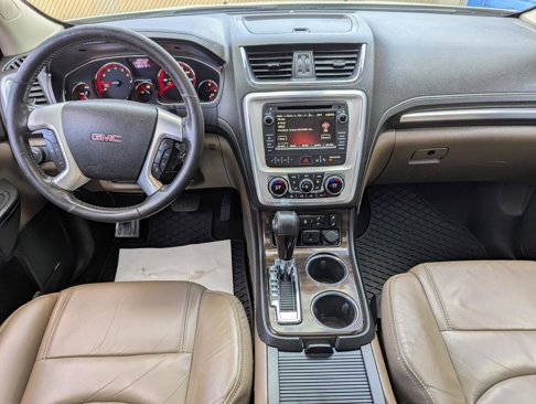 Used 2015 GMC Acadia SLT image 12