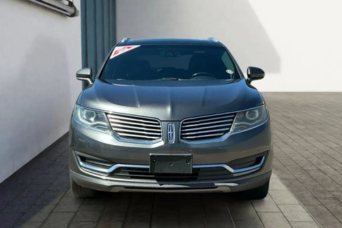 Used 2017 Lincoln MKX Reserve w/ Lincoln MKX Climate Package image 8