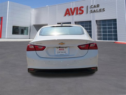 Used 2024 Chevrolet Malibu LT image 9