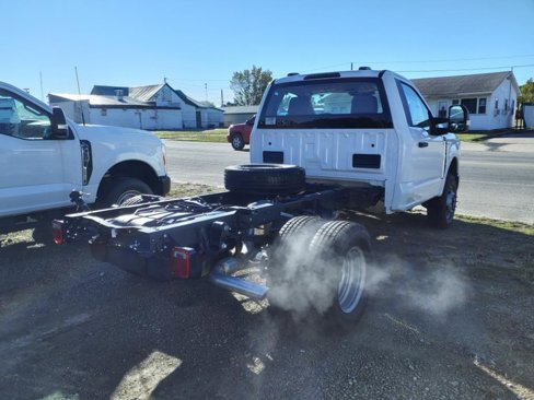 New 2023 Ford F350 XL w/ Snow Plow Prep Package image 8