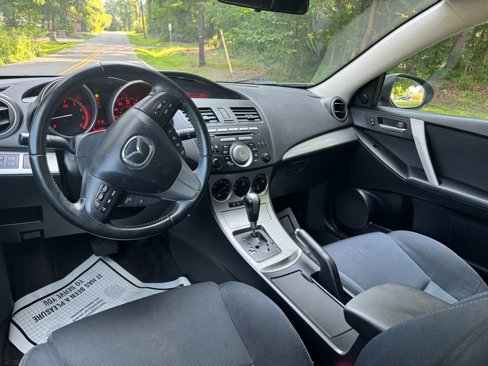 Used 2011 MAZDA MAZDA3 s Sport image 9