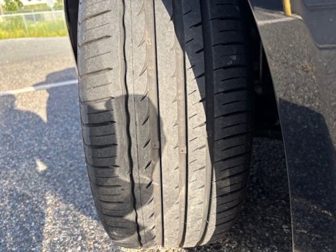 Used 2019 Ford Fusion SE image 10