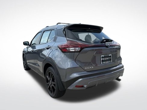 Certified 2023 Nissan Kicks SV w/ Interior Electronics Package image 3