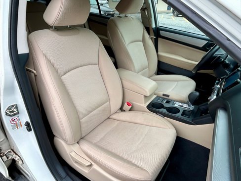 Used 2015 Subaru Outback 2.5i Premium image 16