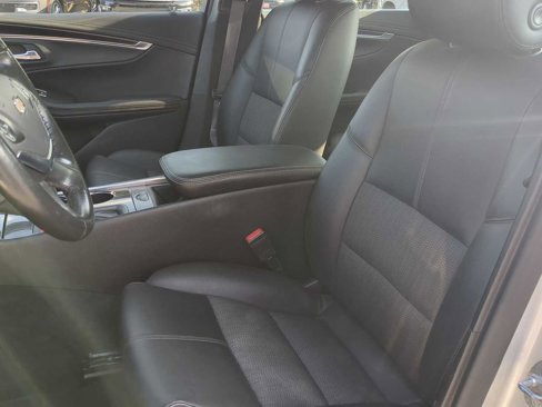 Used 2017 Chevrolet Impala LT image 15
