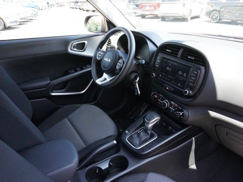 Used 2023 Kia Soul LX w/ LX Technology Package image 26