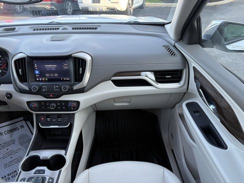 Used 2020 GMC Terrain Denali w/ Denali Premium Package image 20