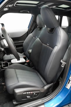 Certified 2025 MINI Cooper S image 17