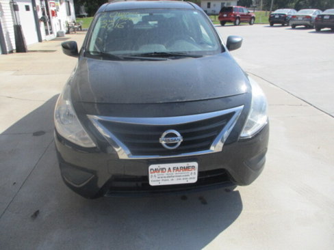 Used 2016 Nissan Versa S image 3