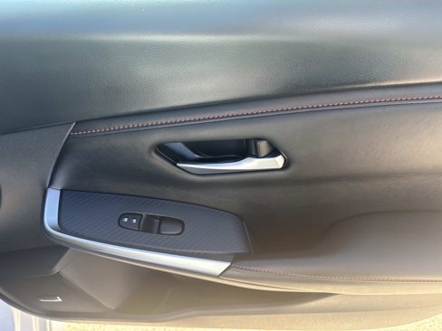 Used 2024 Nissan Sentra SR w/ SR Premium Package image 14