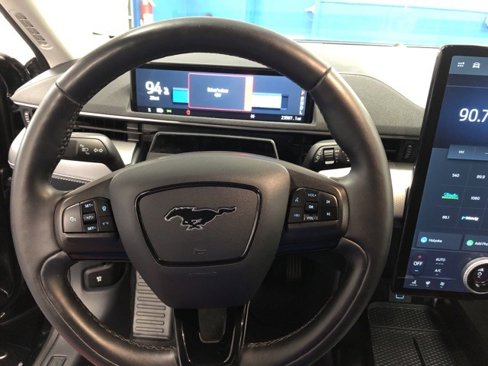 Certified 2021 Ford Mustang Mach-E Select w/ Comfort/Technology Package image 19