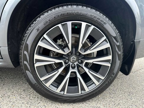 Used 2020 Volvo XC90 T5 Momentum w/ Protection Package Premier image 9