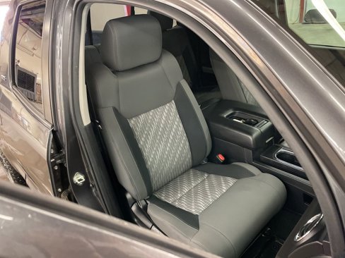 Used 2020 Toyota Tundra SR5 image 36