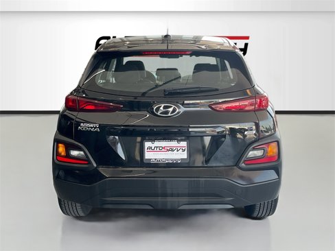Used 2021 Hyundai Kona SE image 6