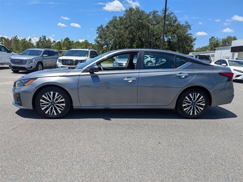 Used 2024 Nissan Altima 2.5 SV image 7