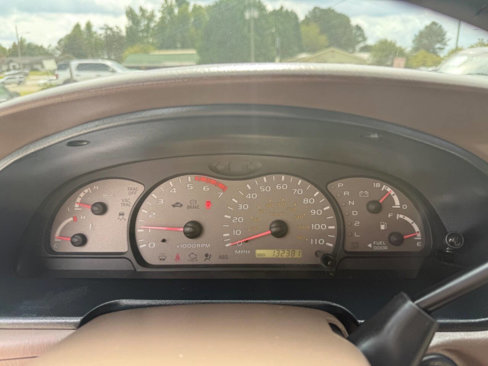 Used 2002 Toyota Sequoia SR5 image 18