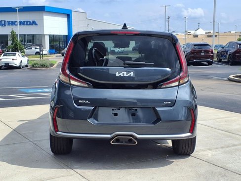 Used 2023 Kia Soul GT-Line image 5