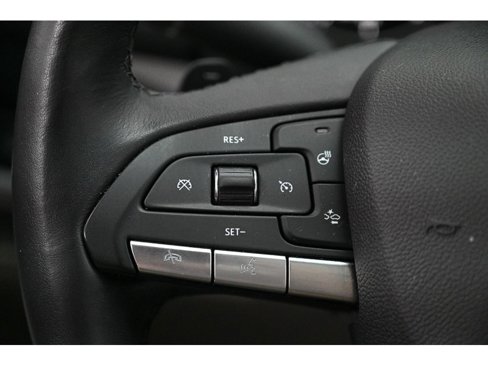 Used 2020 Cadillac XT4 Premium Luxury w/ Cold Weather Package image 39