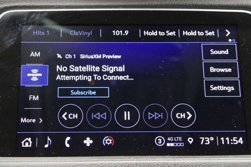 Used 2022 Cadillac XT4 Luxury w/ LPO, Onyx Lite Package image 29