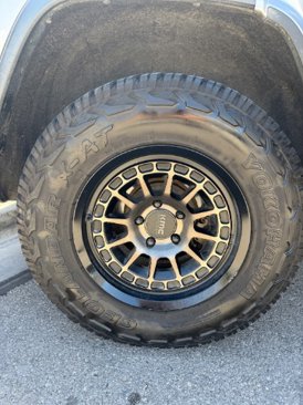 Used 2015 Jeep Grand Cherokee Limited image 18