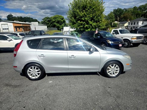 Used 2009 Hyundai Elantra image 16
