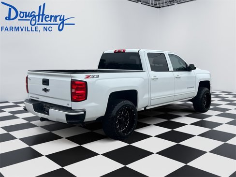 Used 2018 Chevrolet Silverado 1500 LT w/ All Star Edition image 5