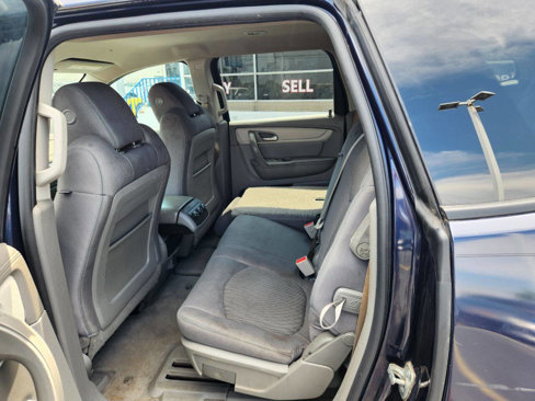 Used 2015 Chevrolet Traverse LS image 17